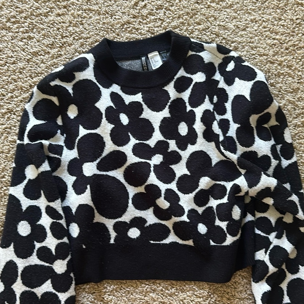H & M Floral Pattern Sweatshirt